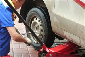 闻喜附近拖车24小时服务热线电话